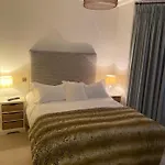 The In The Center Apartment