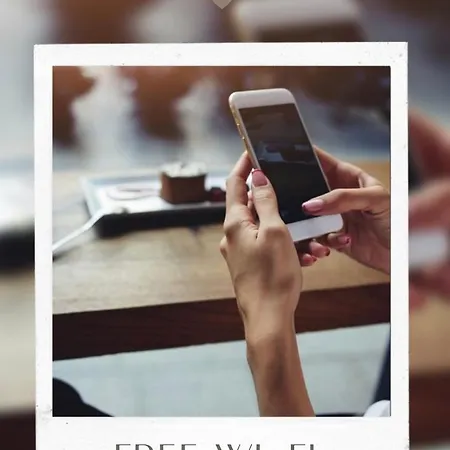 The In The Center Dresden